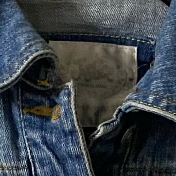 Justice Jean Jacket, Medium wash, Denim, Sz 10, Crop, Trucker, Embroidery - Picture 4 of 15